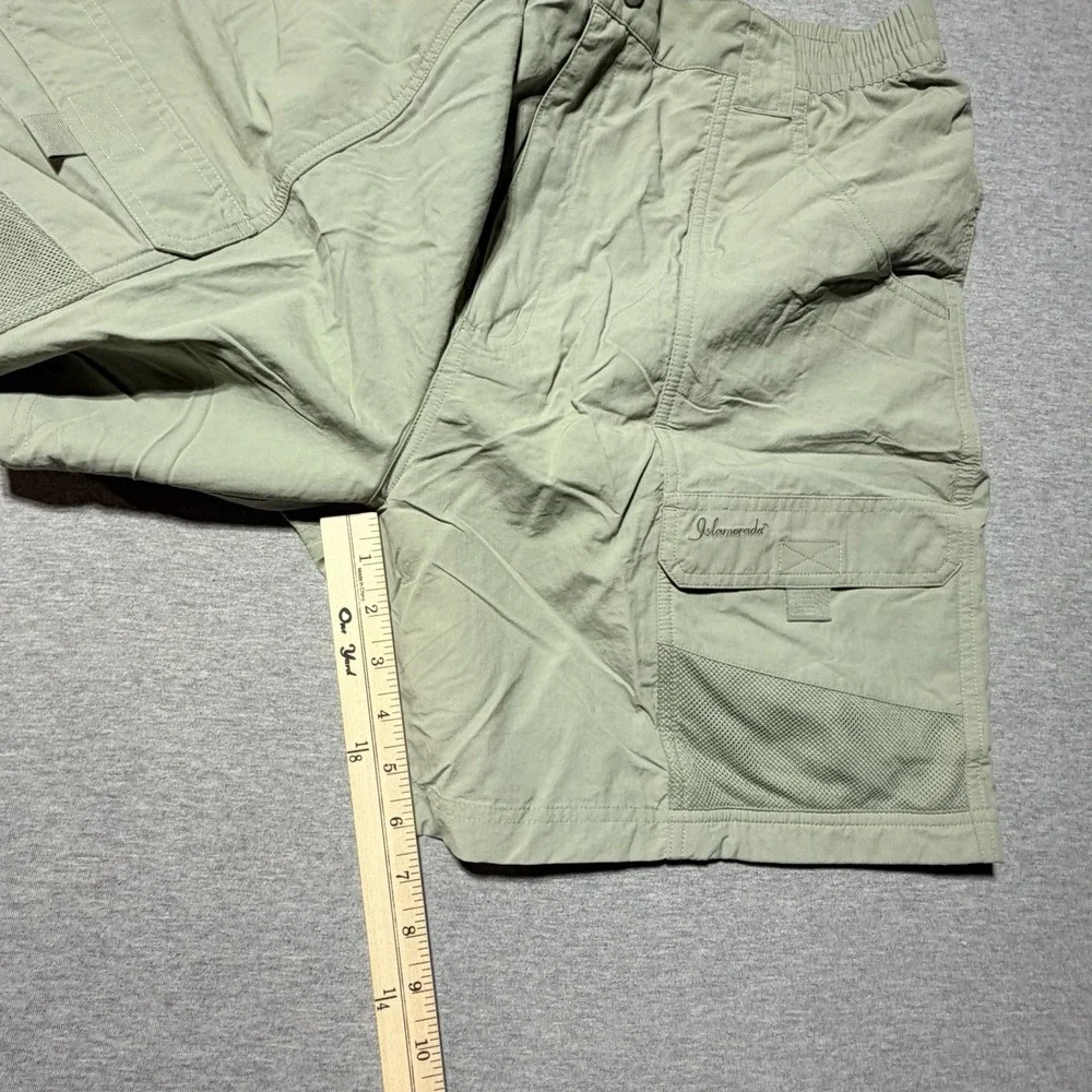 Islamorada Flats by Quest - Sage-  nylon cargo, hiking shorts, size Large‎